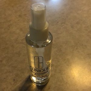 Clinique deep comfort body oil - brand new